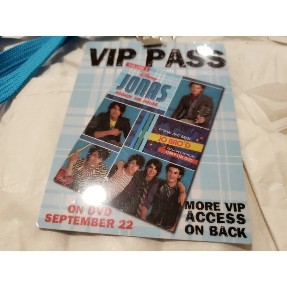 Disney Jonas Brothers VIP Pass‎ Lanyard Promo See It First Get Jobrod Com